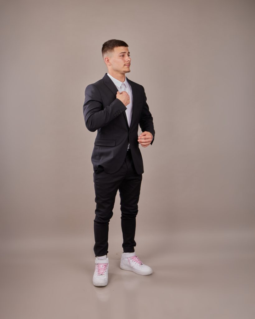 Aviv Sherfer
