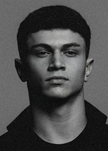 IMG_7374-copy-e1755585679611 � UDM • סטודיו • הפקת אופנה • ייצוג