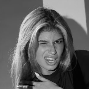 075A8511-copy � UDM • סטודיו • הפקת אופנה • ייצוג